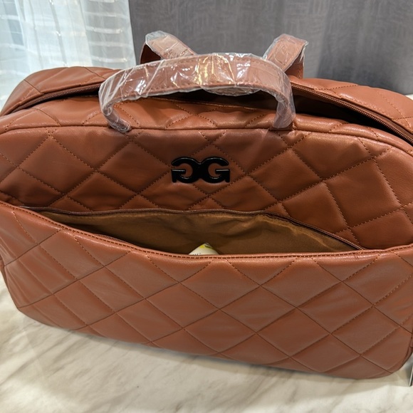 Gilda Paris Large Crossbody Bag - Picture 10 of 13